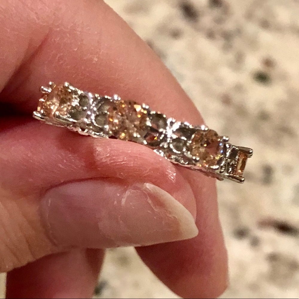 Morganite ring - Picture 1 of 3